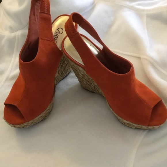 Carlos Santana, size 7, Bali terracotta - Picture 2 of 4